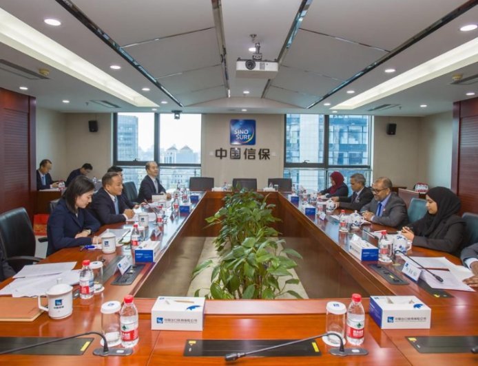 Finance Minister Zameer Meets SINOSURE Officials to Strengthen Development Ties