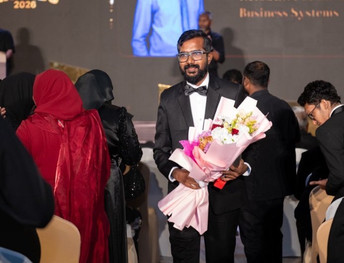 Bank of Maldives Recognizes Top Performers at Annual Staff Awards Ceremony
