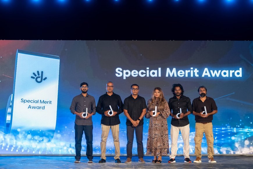 Dhiraagu Honours 88 Employees at Annual Awards Ceremony, With Khalaf Mohamed Nafiz Clinching the Prestigious Chairperson's Award